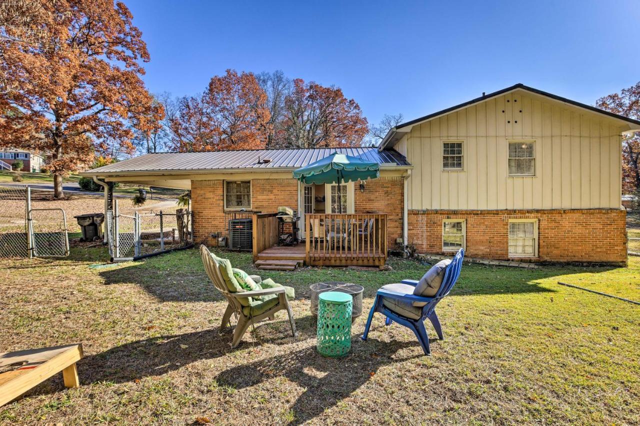Вилла Modern Birmingham Escape With Yard And Fire Pit! Экстерьер фото
